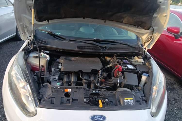 Used Ford Fiesta 2013 Hatchback 1.5L Automatic Fashion Edition Engine Bay