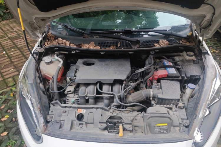 Used Ford Fiesta 2013 Hatchback 1.5L Automatic Fashion Edition Engine Bay