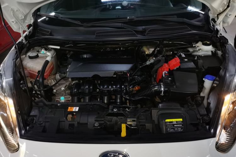 Used Ford Fiesta 2013 Hatchback 1.5L Automatic Fashion Edition Engine Bay