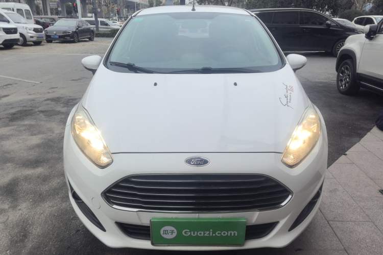 Used Ford Fiesta 2013 Hatchback 1.5L Automatic Fashion Edition Exterior 1