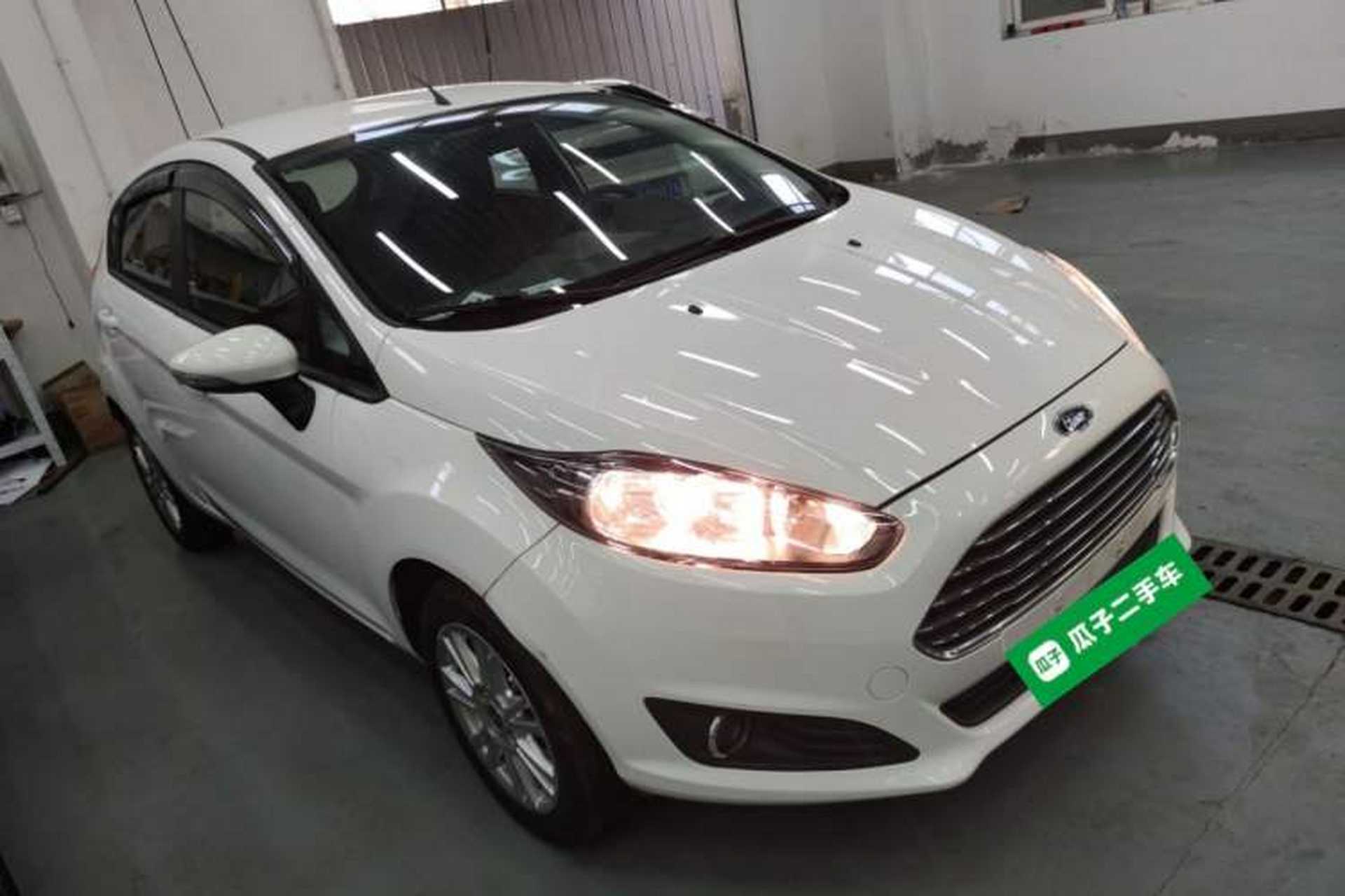 Used Ford Fiesta 2013 Hatchback 1.5L Automatic Fashion Edition Exterior 1