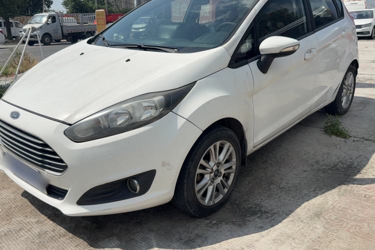 Used Ford Fiesta 2013 Hatchback 1.5L Automatic Fashion Edition Exterior 1