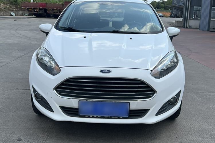 Used Ford Fiesta 2013 Hatchback 1.5L Automatic Fashion Edition Exterior 1