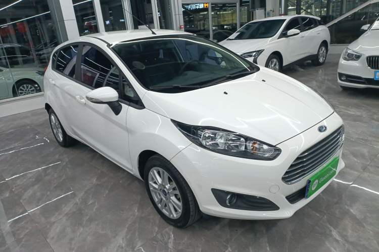 Used Ford Fiesta 2013 Hatchback 1.5L Automatic Fashion Edition Exterior 2