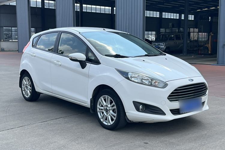 Used Ford Fiesta 2013 Hatchback 1.5L Automatic Fashion Edition Exterior 2