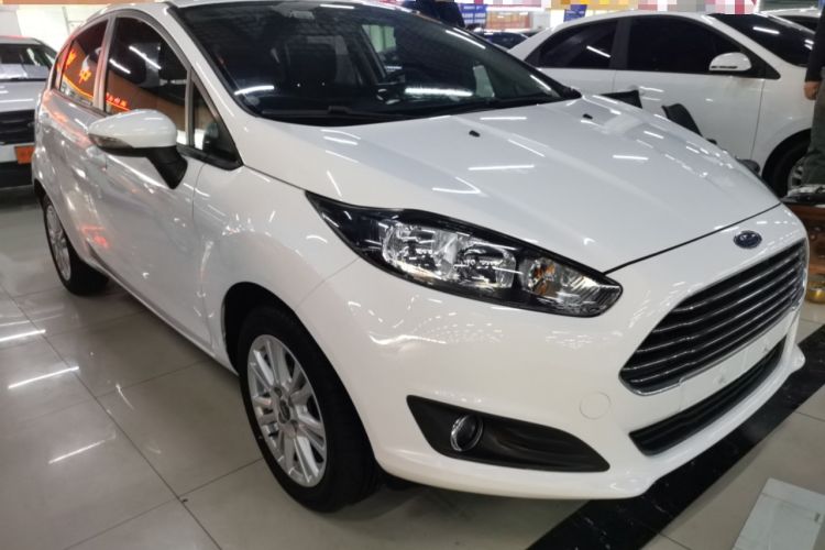 Used Ford Fiesta 2013 Hatchback 1.5L Automatic Fashion Edition Exterior 2