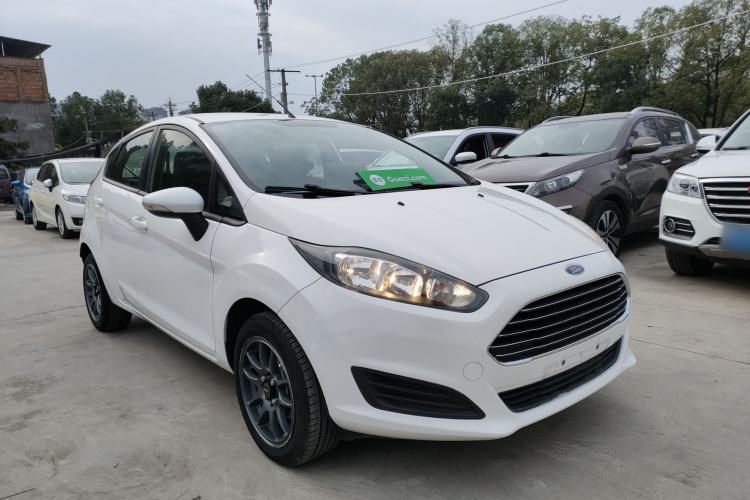 Used Ford Fiesta 2013 Hatchback 1.5L Manual Fashion Edition Exterior 2