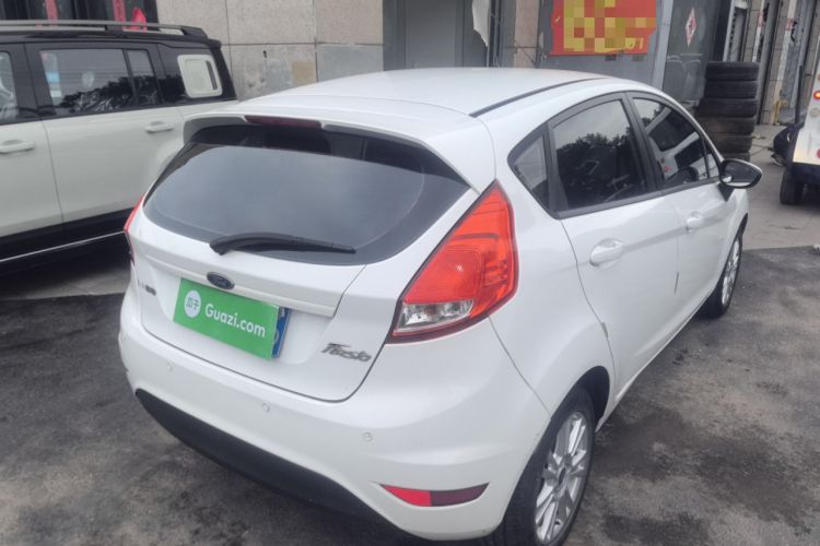 Used Ford Fiesta 2013 Hatchback 1.5L Automatic Fashion Edition Exterior 5