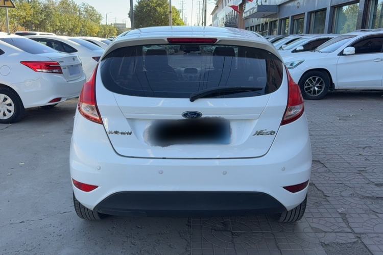 Used Ford Fiesta 2013 Hatchback 1.5L Manual Fashion Edition Exterior 5