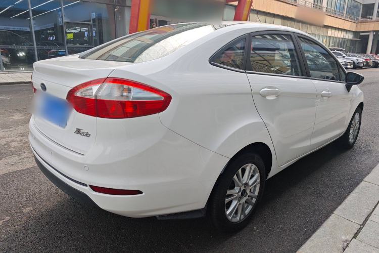 Used Ford Fiesta 2013 Sedan 1.5L Automatic Fashion Edition Exterior 5