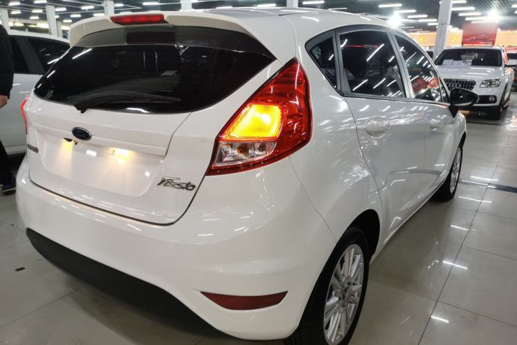 Used Ford Fiesta 2013 Hatchback 1.5L Automatic Fashion Edition Exterior 5
