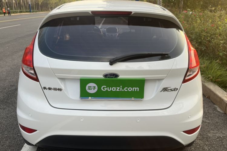 Used Ford Fiesta 2013 Hatchback 1.5L Manual Fashion Edition Exterior 5
