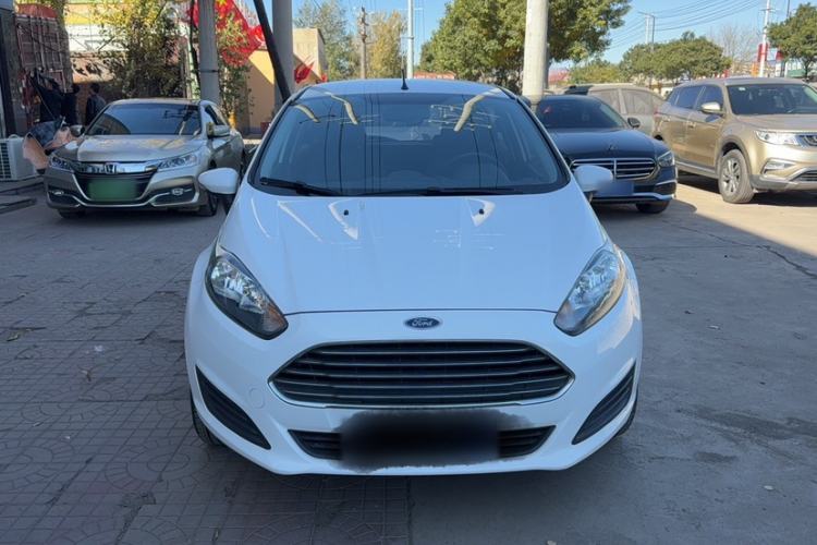 Used Ford Fiesta 2013 Hatchback 1.5L Manual Fashion Edition Exterior 8