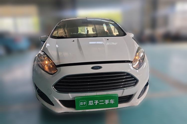 Used Ford Fiesta 2013 Hatchback 1.5L Automatic Fashion Edition Front