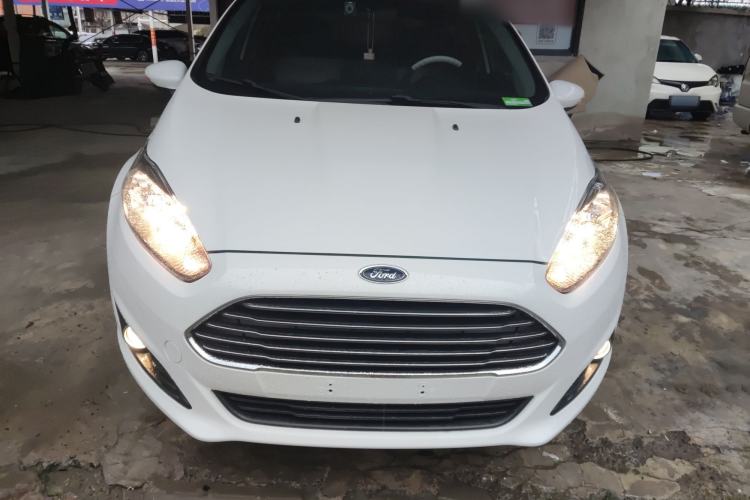 Used Ford Fiesta 2013 Hatchback 1.5L Automatic Fashion Edition Front