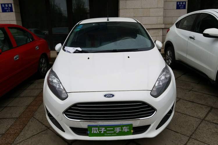 Used Ford Fiesta 2013 Hatchback 1.5L Automatic Fashion Edition Front