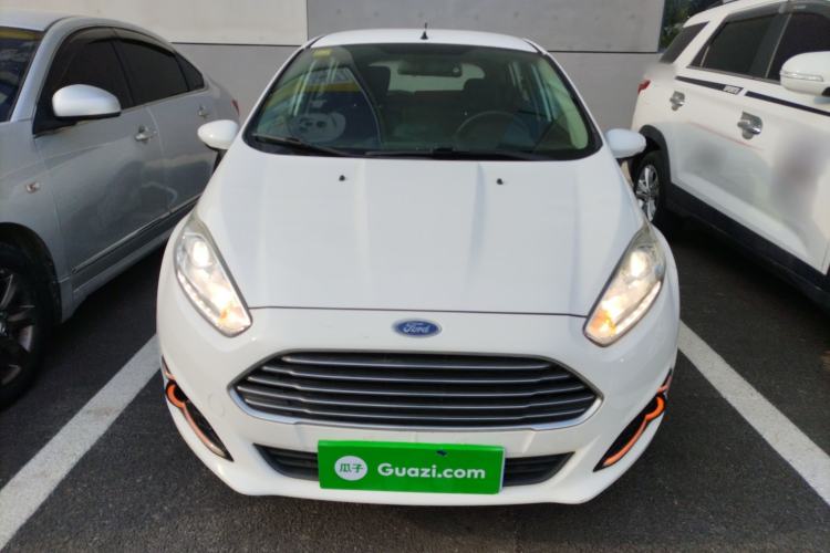 Used Ford Fiesta 2013 Hatchback 1.5L Manual Fashion Edition Front