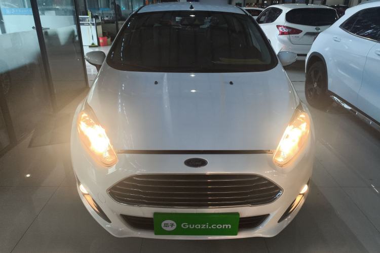 Used Ford Fiesta 2013 Hatchback 1.5L Automatic Fashion Edition Front