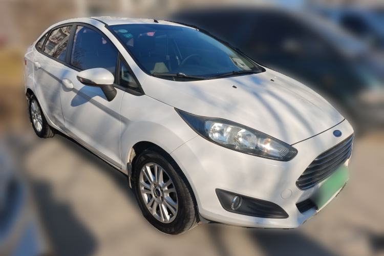 Used Ford Fiesta 2013 Sedan 1.5L Automatic Fashion Edition Front Right 45 Deg