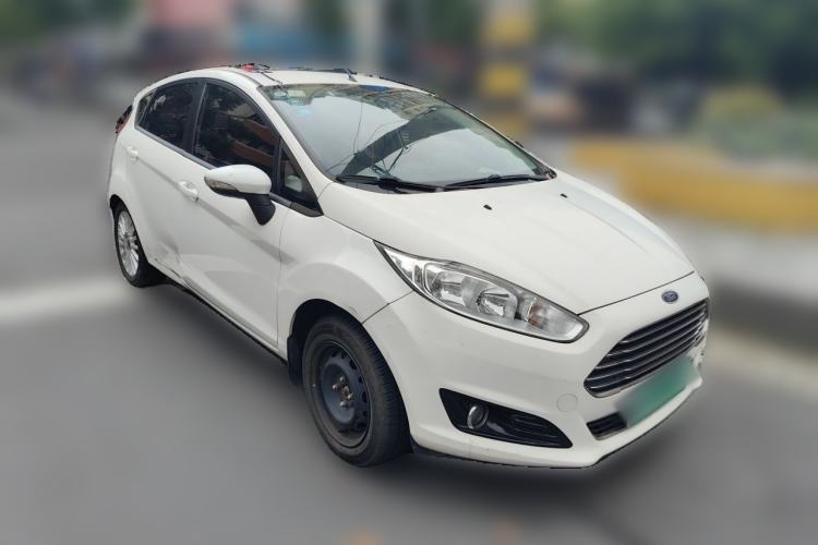 Used Ford Fiesta 2013 Hatchback 1.5L Automatic Sport Model Front Right 45 Deg