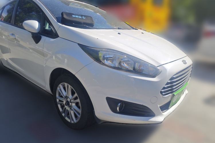 Used Ford Fiesta 2013 Hatchback 1.5L Automatic Prestige Model Front Right 45 Deg
