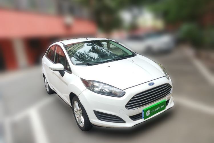 Used Ford Fiesta 2013 Sedan 1.5L Manual Fashion Edition Front Right 45 Deg