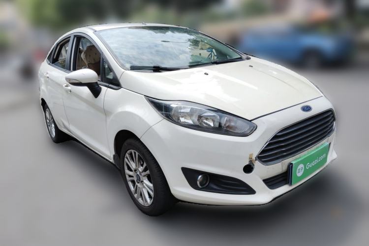 Used Ford Fiesta 2013 Sedan 1.5L Automatic Fashion Edition Front Right 45 Deg