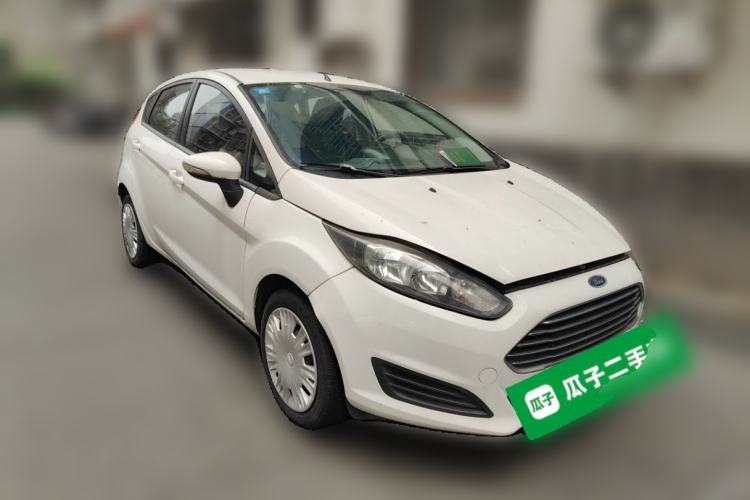 Used Ford Fiesta 2013 Hatchback 1.5L Manual Fashion Edition Front Right 45 Deg