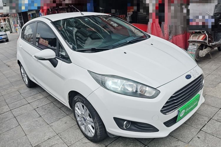 Used Ford Fiesta 2013 Hatchback 1.5L Automatic Fashion Edition Front Right 45 Deg