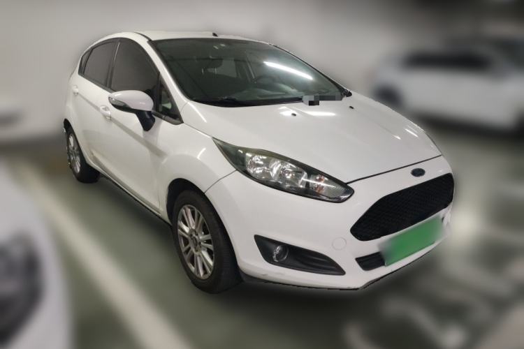 Used Ford Fiesta 2013 Hatchback 1.5L Automatic Fashion Edition Front Right 45 Deg