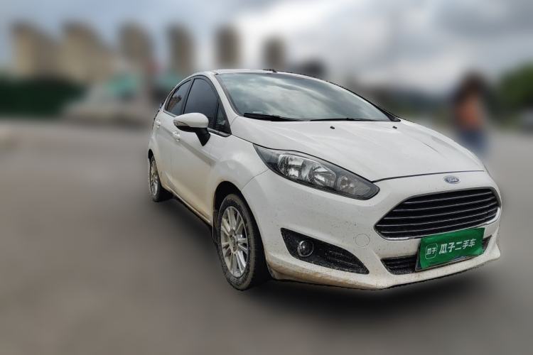 Used Ford Fiesta 2013 Hatchback 1.5L Automatic Fashion Edition Front Right 45 Deg