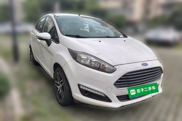 Used Ford Fiesta 2013 Sedan 1.5L Manual Fashion Edition Front Right 45 Deg