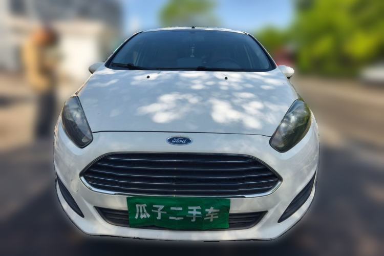 Used Ford Fiesta 2013 Hatchback 1.5L Manual Fashion Edition Front