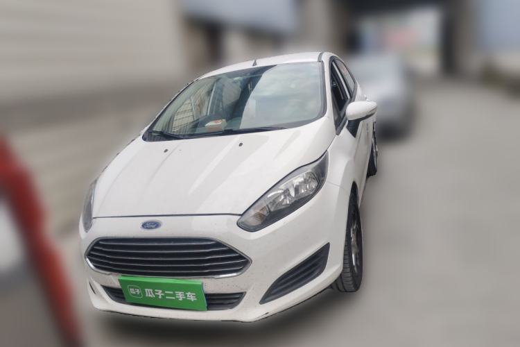 Used Ford Fiesta 2013 Hatchback 1.5L Manual Fashion Edition Front