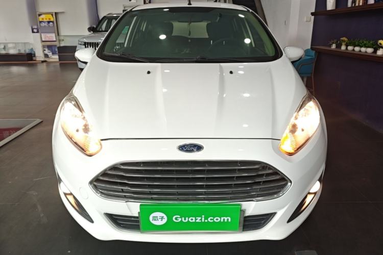 Used Ford Fiesta 2013 Hatchback 1.5L Automatic Fashion Edition Front