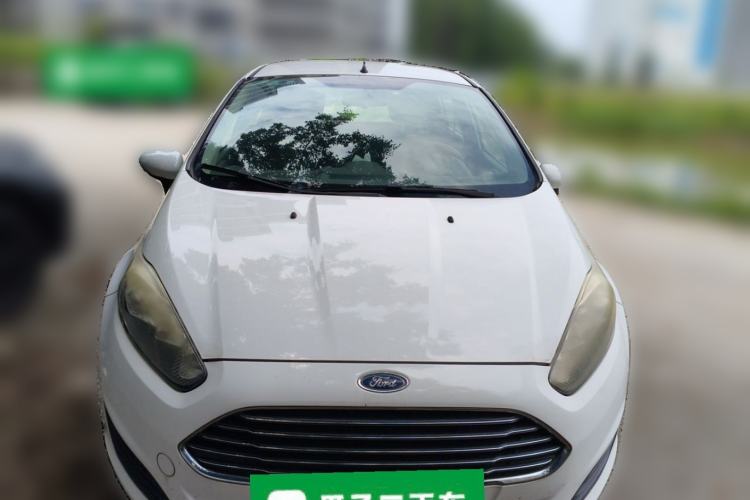 Used Ford Fiesta 2013 Hatchback 1.5L Manual Fashion Edition Front