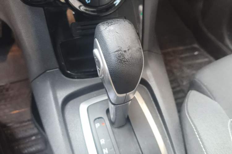 Used Ford Fiesta 2013 Hatchback 1.5L Automatic Sport Model Gear Lever