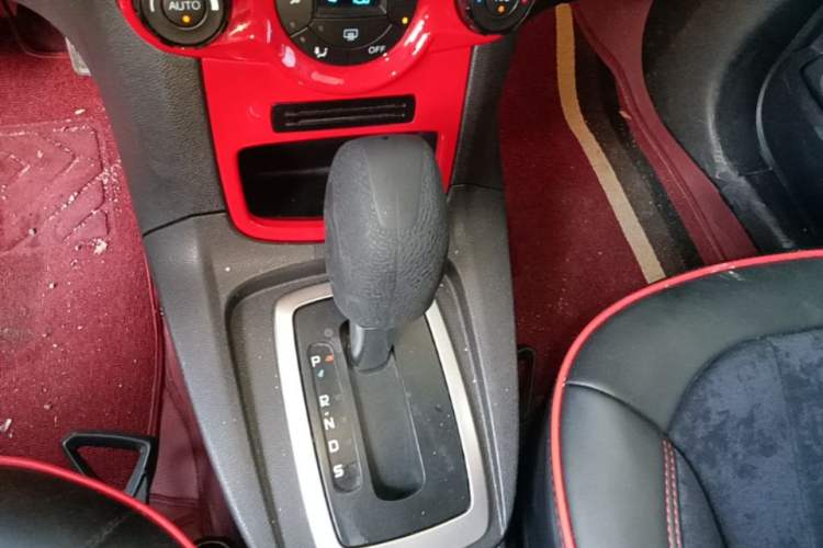 Used Ford Fiesta 2013 Hatchback 1.5L Automatic Sport Model Gear Lever