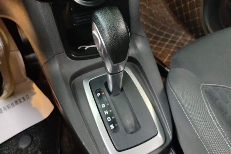 Used Ford Fiesta 2013 Hatchback 1.5L Automatic Sport Model Gear Lever