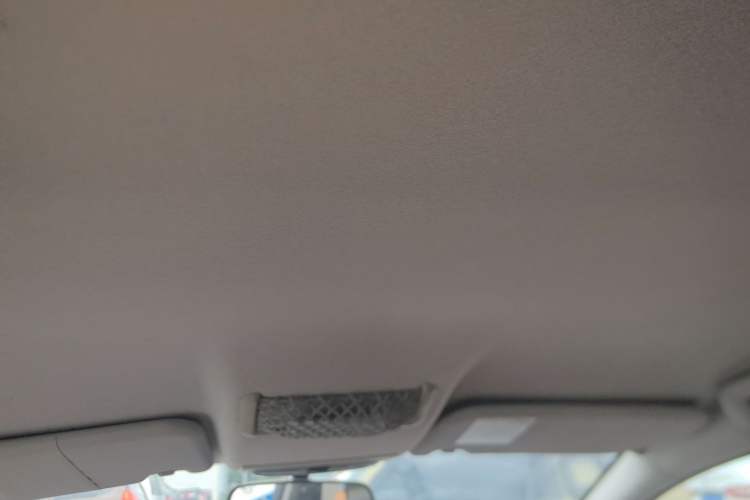 Used Ford Fiesta 2013 Sedan 1.5L Manual Fashion Edition Headliner