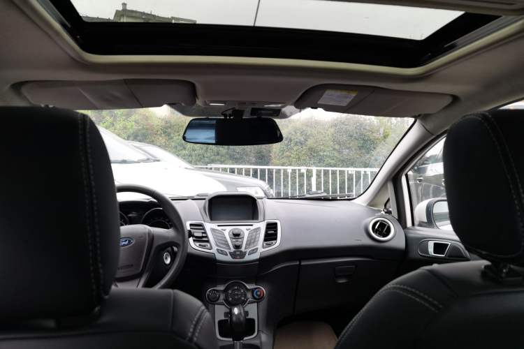 Used Ford Fiesta 2013 Hatchback 1.5L Automatic Prestige Model Headliner