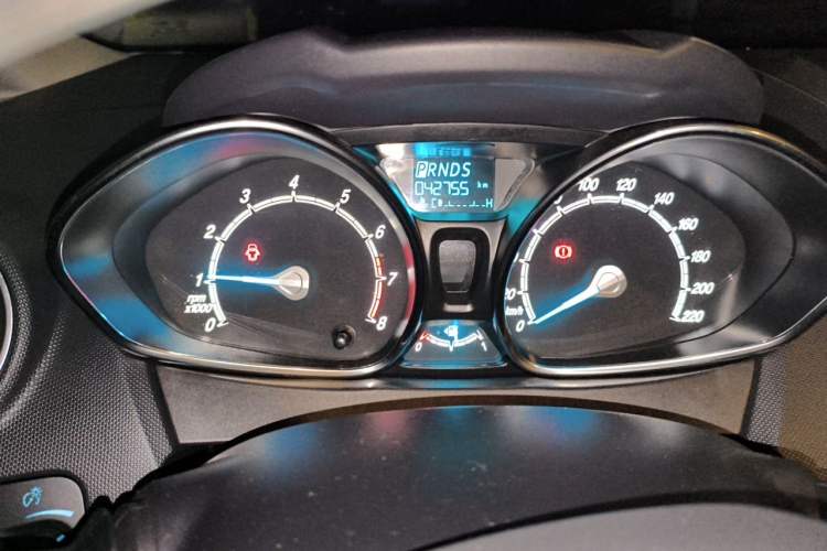 Used Ford Fiesta 2013 Hatchback 1.5L Automatic Fashion Edition Instrument Cluster