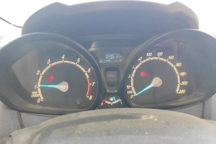 Used Ford Fiesta 2013 Sedan 1.5L Manual Fashion Edition Instrument Cluster