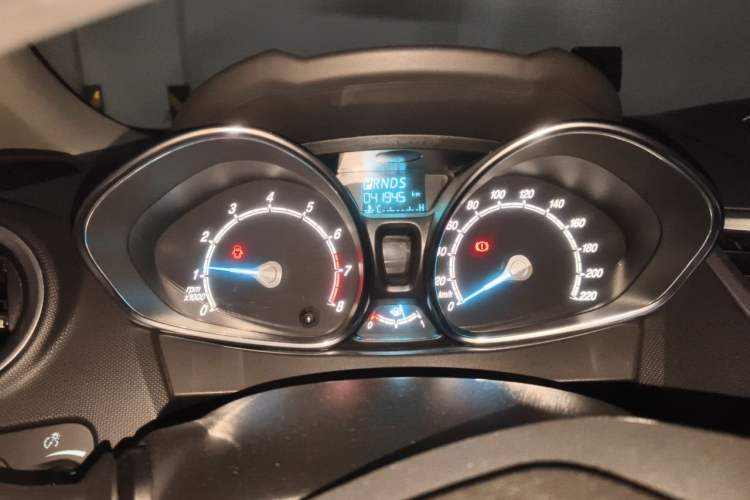 Used Ford Fiesta 2013 Hatchback 1.5L Automatic Fashion Edition Instrument Cluster