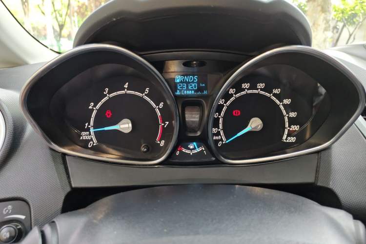 Used Ford Fiesta 2013 Hatchback 1.5L Automatic Fashion Edition Instrument Cluster