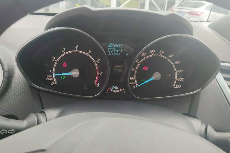 Used Ford Fiesta 2013 Hatchback 1.5L Automatic Fashion Edition Instrument Cluster