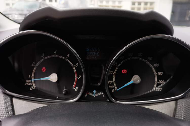 Used Ford Fiesta 2013 Sedan 1.5L Automatic Fashion Edition Instrument Cluster