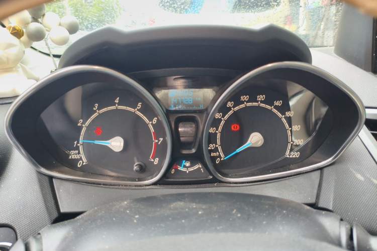 Used Ford Fiesta 2013 Sedan 1.5L Automatic Fashion Edition Instrument Cluster