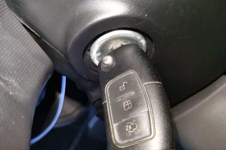 Used Ford Fiesta 2013 Hatchback 1.5L Automatic Fashion Edition Interior 1