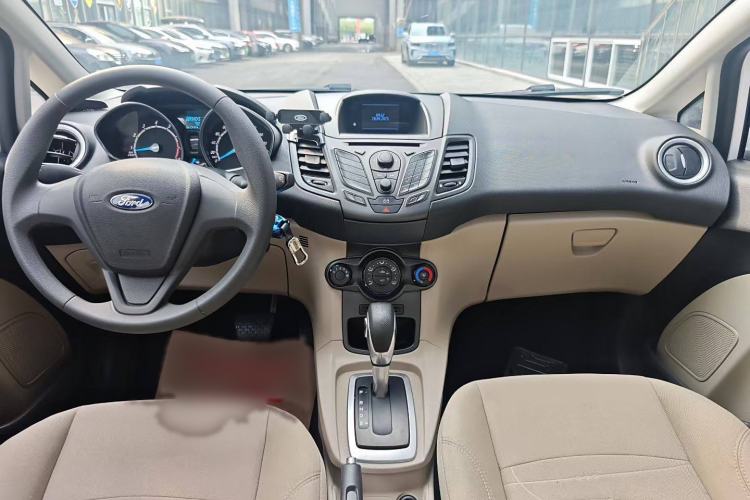 Used Ford Fiesta 2013 Sedan 1.5L Automatic Fashion Edition Interior 2